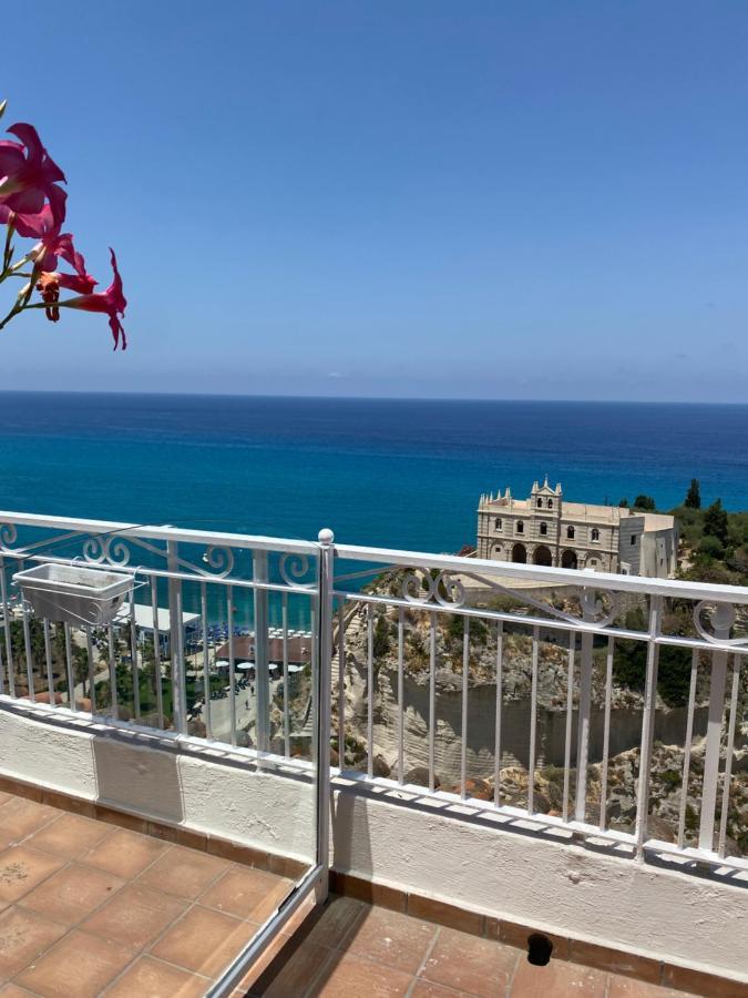 Bluemind Hotell Tropea Exteriör bild